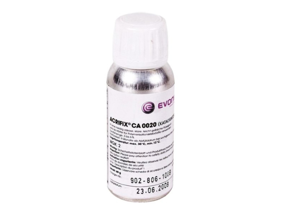 Katalyzátor Evonik Acrifix 20