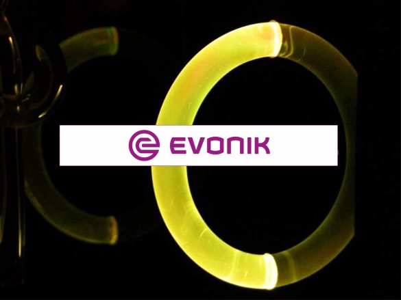 Čirá plexi tyč Plexiglas XT LED