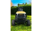 Travní traktor 92 cm se zadním výhozem a hydrostatickou převodovkou Riwall PRO RLT 92 HRD