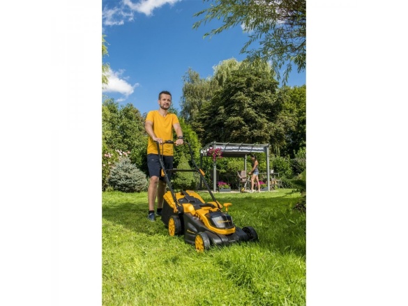 Akumulátorová travní sekačka 20 V (bez baterie a nabíječky) Riwall PRO RALM 3820