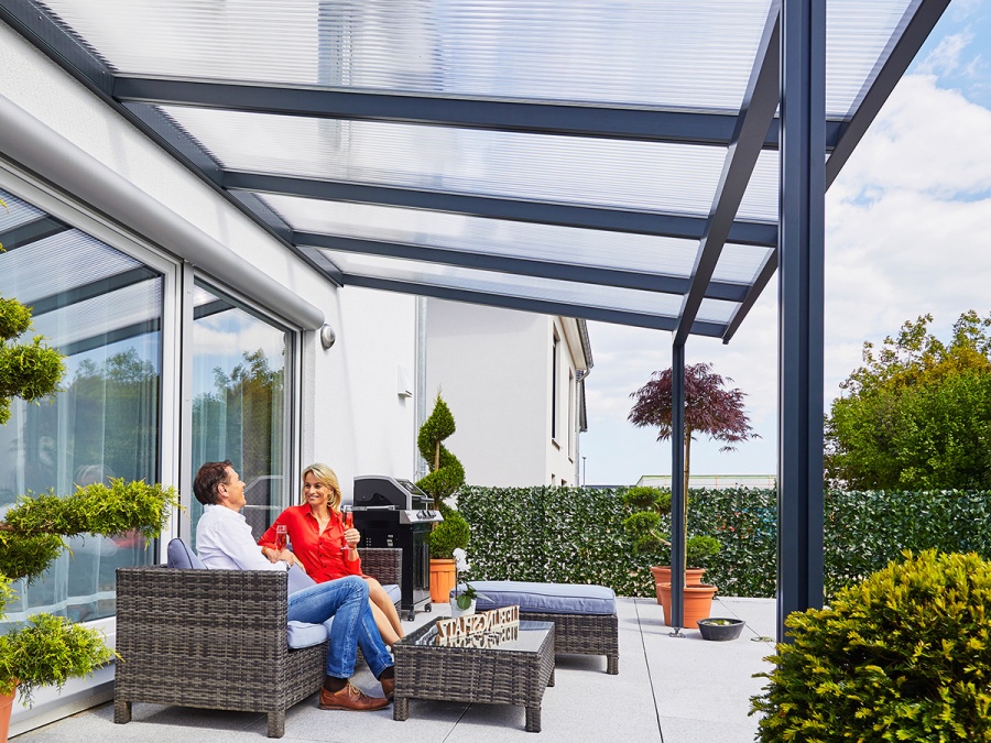 Hliníková pergola - čirý / bílá konstrukce Gutta Terrassendach Premium