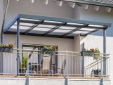 Hliníková pergola - čirý / bílá konstrukce Gutta Terrassendach Premium