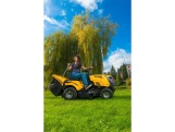 Dvouválcový travní traktor 102 cm se zadním výhozem a hydrostatickou převodovkou Riwall PRO RLT 102 HRD TWIN