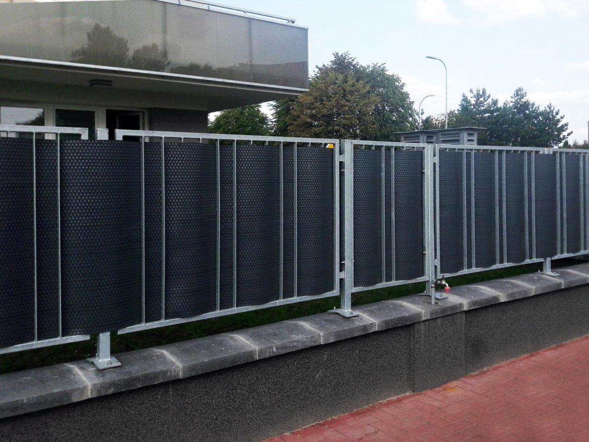 Plotová zástěna s oky Scobax Fence eyelet RD