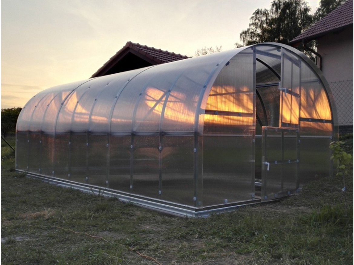 Zahradní skleník z polykarbonátu Gutta Gardentec Classic