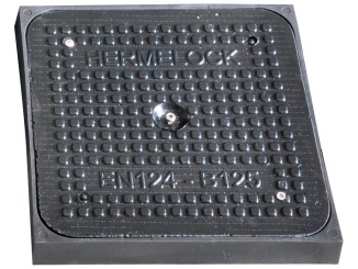 Studniční –  Hermelock Manhole Cover