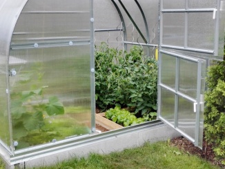 Dveře –  Gutta Spodní díl dveří Gardentec Classic