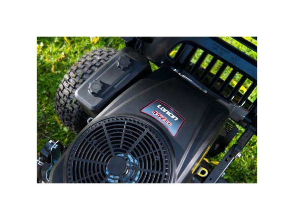 Travní traktor 92 cm se zadním výhozem a hydrostatickou převodovkou Riwall PRO RLT 92 HRD