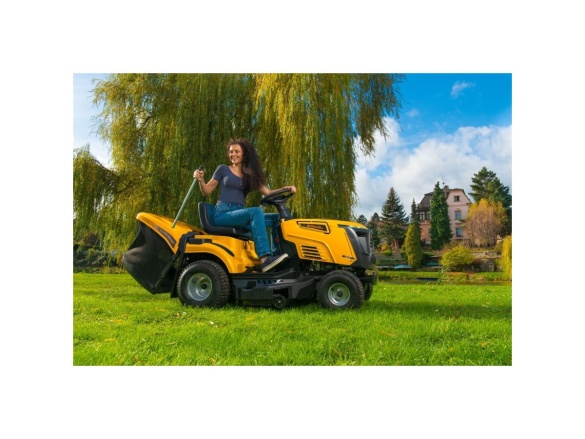 Travní traktor 92 cm se zadním výhozem a hydrostatickou převodovkou Riwall PRO RLT 92 HRD