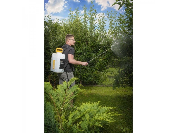 Aku postřikovač 20 V + 2Ah baterie + nabíječka Riwall PRO RAS 1220 SET